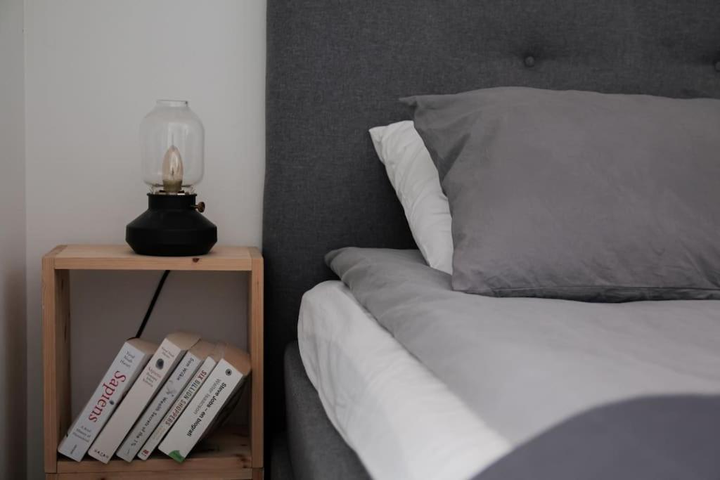 Cozy Penthouse Loft - Near The Airport Apartamento Vantaa Exterior foto
