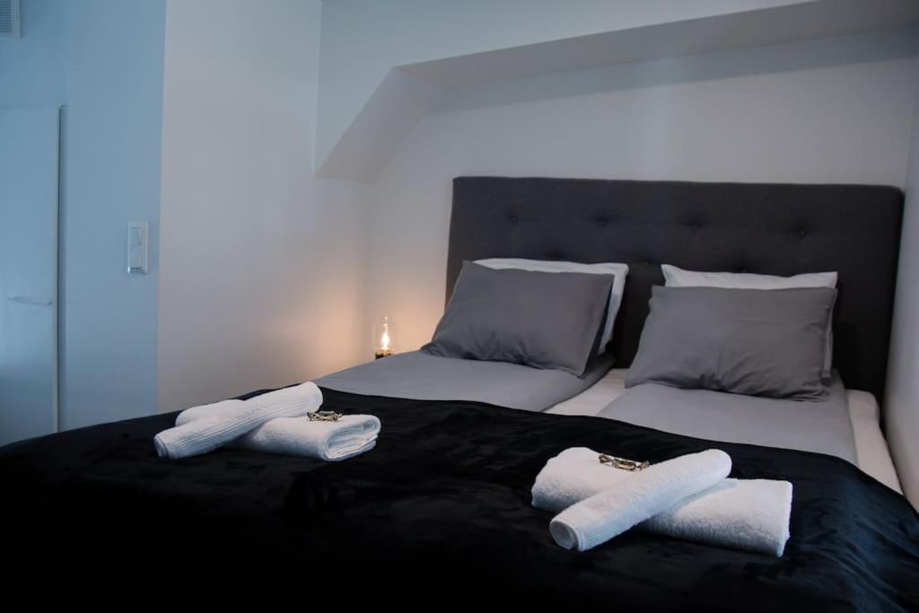 Cozy Penthouse Loft - Near The Airport Apartamento Vantaa Exterior foto